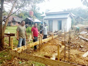 Camat Sentajo Raya Tinjau Sejumlah Pelaksanaan Proyek Desa